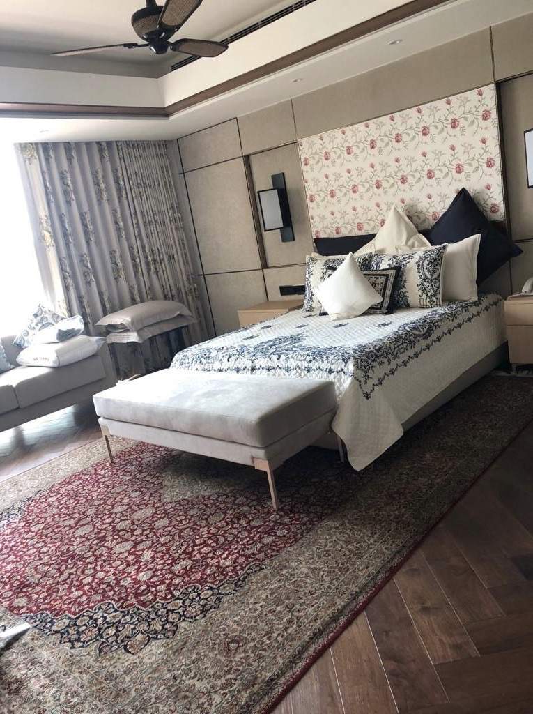 DLF Magnolias: residential interior in Golf Course Road, Gurgaon, 7,500 sq ft